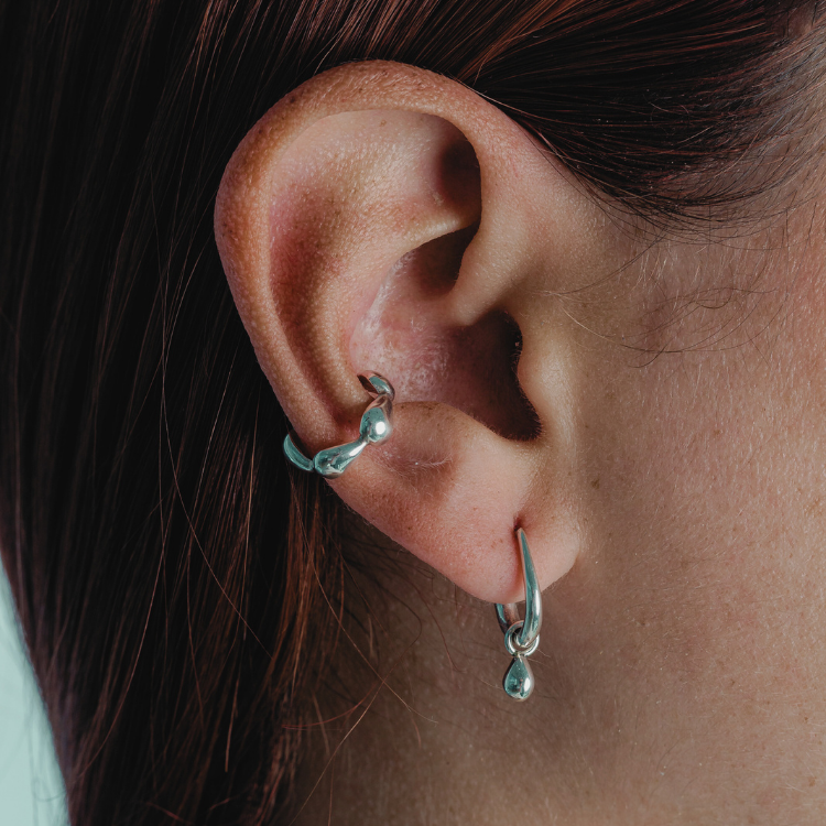 Ear cuff